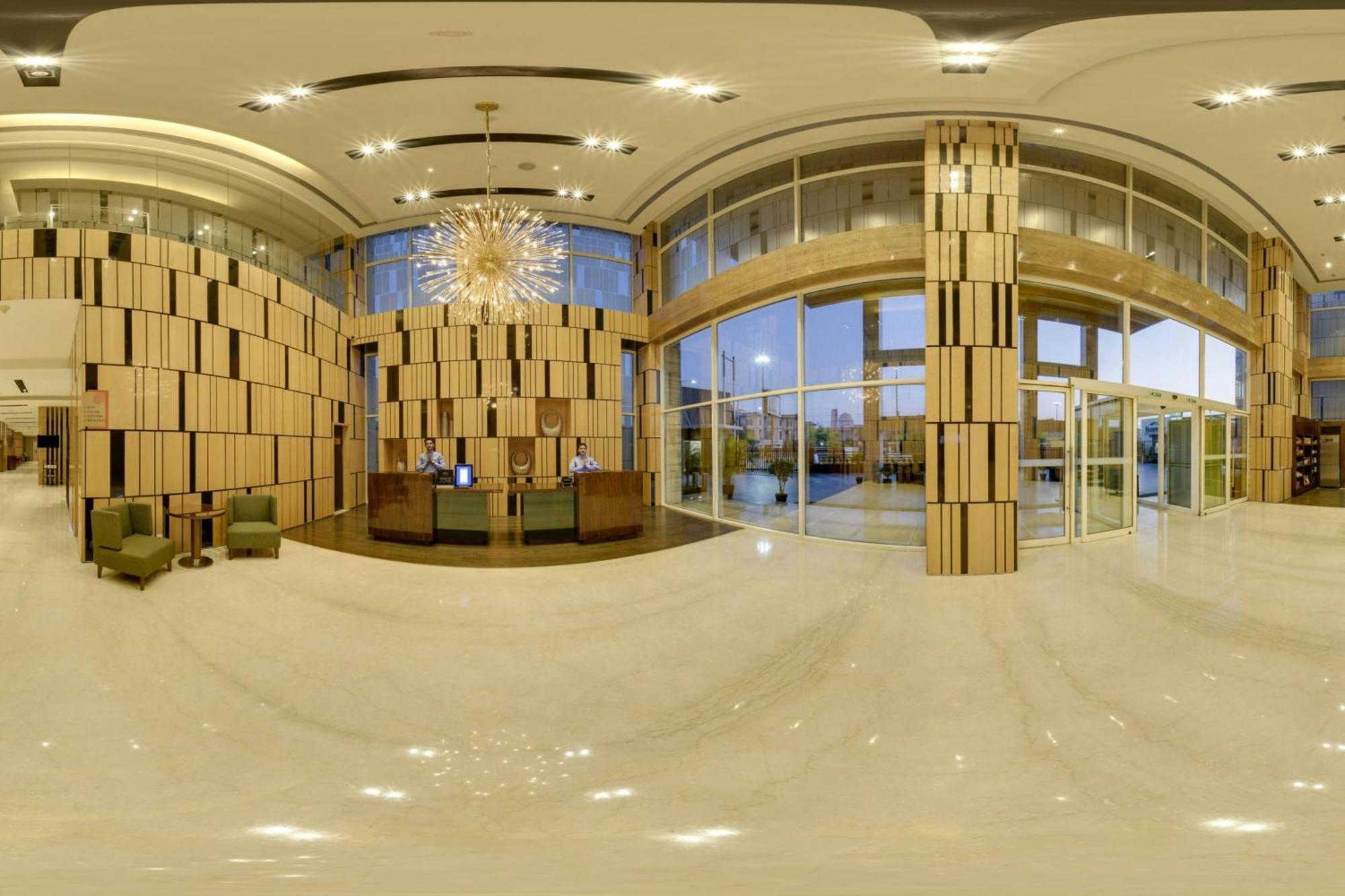 Отель Fairfield By Marriott Лакхнау Экстерьер фото